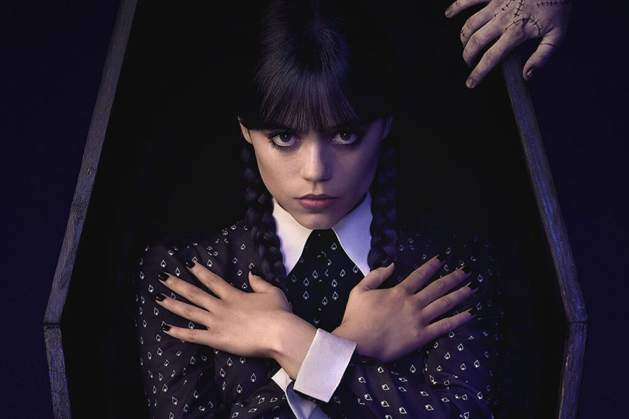 Το lip combo της Jenna Ortega στο «Wednesday» είναι τρομακτικά εύκολο να το αντιγράψεις