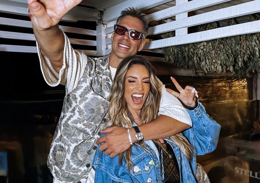 Αθηνά Οικονομάκου: Επέστρεψε από την Αργεντινή με κομπλιμέντα για τη μέλλουσα πεθερά της - Τι είπε για τη απέραντη μοναξιά της όταν απέκτησε το πρώτο της παιδί;