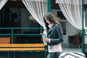 Benching: Μήπως κάποιος σε κρατάει «στον πάγκο» χωρίς να το καταλάβεις;