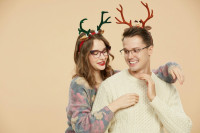 Τα ζώδια που ερωτεύονται πιο εύκολα την περίοδο των Χριστουγέννων