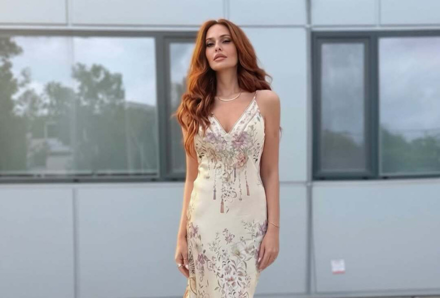 Σίσσυ Χρηστίδου: Μας έβαλε σε ελληνικό summer mode χωρίς καν να προσπαθήσει