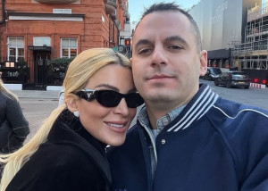 Κατερίνα Καινούργιου: Πώς είπε στον Παναγιώτη Κουτσουμπή ότι είναι έγκυος και ποιους... δεν θα καλέσει στο baby shower;