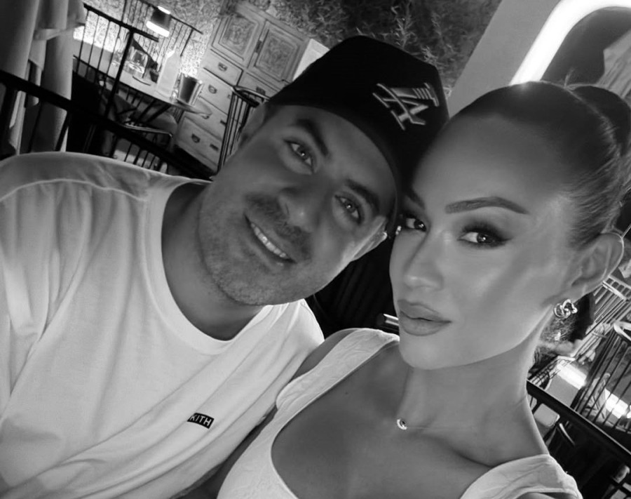 Δώρα Παντέλη: Με... μπασκετικό γάλα, ο γιος της έδειξε ήδη ότι διαθέτει προσόντα (πατούσες) για παίκτης!