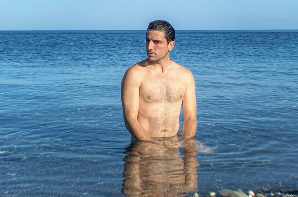 Σπύρος Χατζηαγγελάκης: Τρελό τρολάρισμα στην πρώτη του προσπάθεια να κάνει SUP