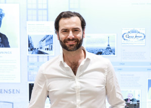 Μπουγιούρης: Οι πιέσεις στο καμαρίνι από θαυμάστριες και η επιθυμία να νοικοκυρευτεί