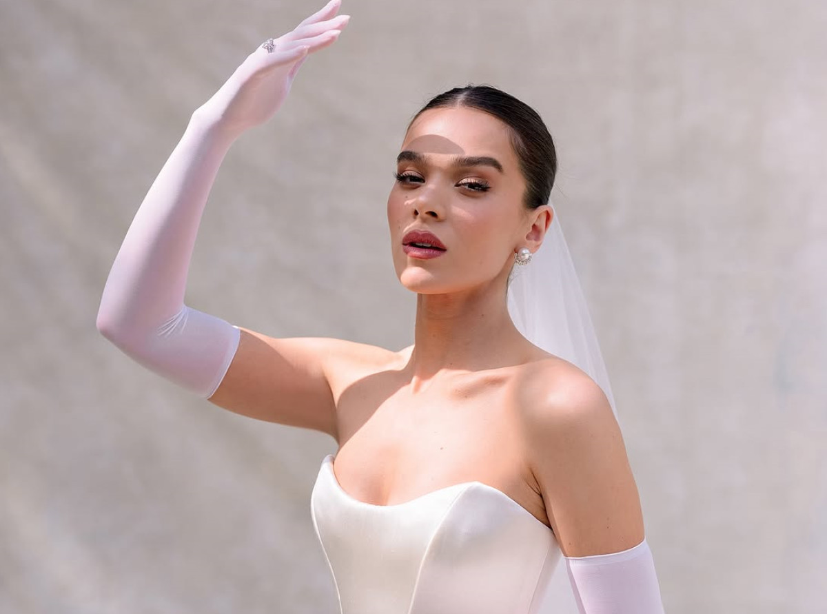 Η Hailee Steinfeld επέλεξε "παραμυθένια νύχια" για την Ημέρα του Γάμου της και χαρίζει την απόλυτη έμπνευση για νυφικό μανικιούρ