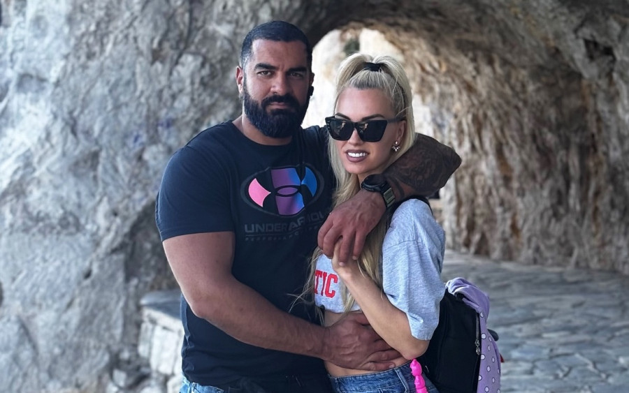 Τζούλια Νόβα: Μεσάνυχτα με το φτυάρι στον κήπο ο άντρας της να γλιτώσουν την πλημμύρα