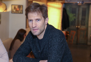 Μάξιμος Μουμούρης: Η ιστορία που τον συνδέει με τον Βασίλη Κικίλια δεν είναι αυτή που φαντάζεσαι