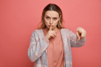 Πώς μπορείτε να καταλάβετε πότε ένας Τοξότης σας λέει ψέματα;