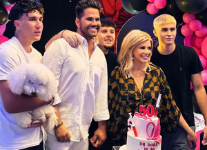 Γιώργος Τσαλίκης: Super party για τα γενέθλια της γυναίκας του της Δώρας