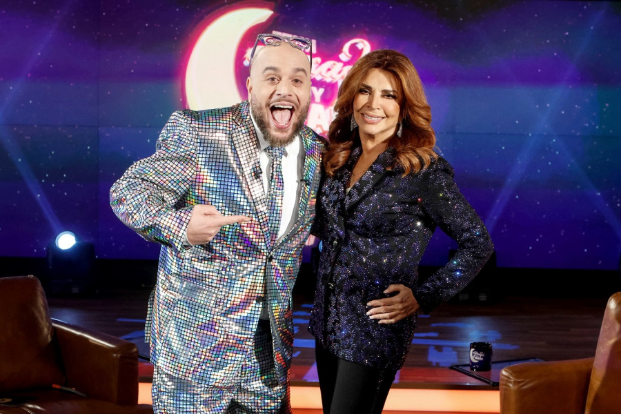 Στην αγκαλιά του Φάνη: Μιμή Ντενίση και Λάκης Γαβαλάς οι πρώτοι καλεσμένοι του 2026