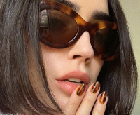 Τα Tortoiseshell nails θα είναι παντού αυτό το φθινόπωρο