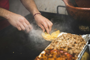Πόσο πρέπει να αφήνουμε τα περισσεύματα φαγητού στον φούρνο;