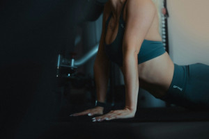 Οι καλύτερες ασκήσεις χωρίς εξοπλισμό για να γυμνάσεις όλο το σώμα σου