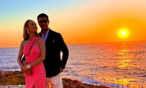 Ντορέττα Παπαδημητρίου - Γιώργος Γεροντιδάκης: Το επικό ντουέτο τους στο αυτοκίνητο μάς έκανε να λιώσουμε