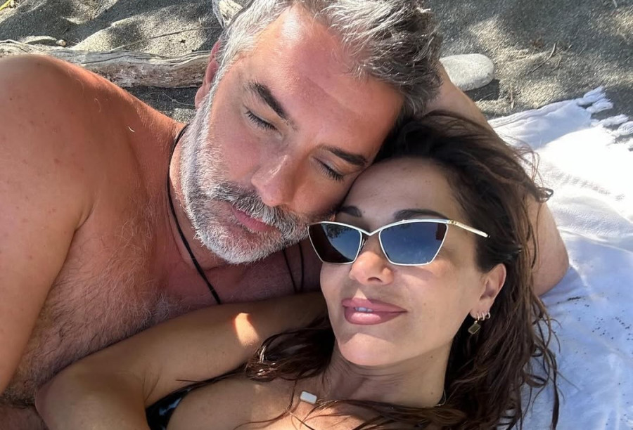 Δέσποινα Βανδή: Ο Φοίβος, η ψυχοθεραπεία, ο αέρας στα «φτερά» των παιδιών της και το σπίτι στην Κρήτη με τον Βασίλη Μπισμπίκη