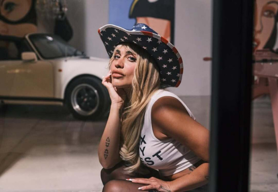 Κόνι Μεταξά: «Η ταμπέλα της ατάλαντης με ακολουθούσε χρόνια» - Τα αρνητικά σχόλια στην Ελλάδα και η επιβεβαίωση από το εξωτερικό