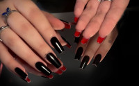 Louboutin Nails: Το απόλυτο luxury στο mani σου