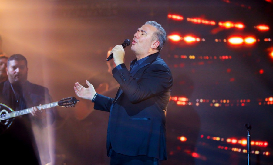 Αντώνης Ρέμος: «Ο κόσμος πρέπει να μας κρίνει για τα τραγούδια όχι για την εμφάνιση»