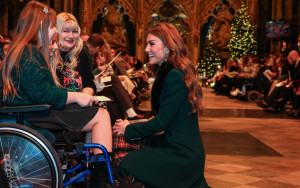 Kate Middleton: Μια μαγική βραδιά αγάπης στο “Together at Christmas” Carol Service