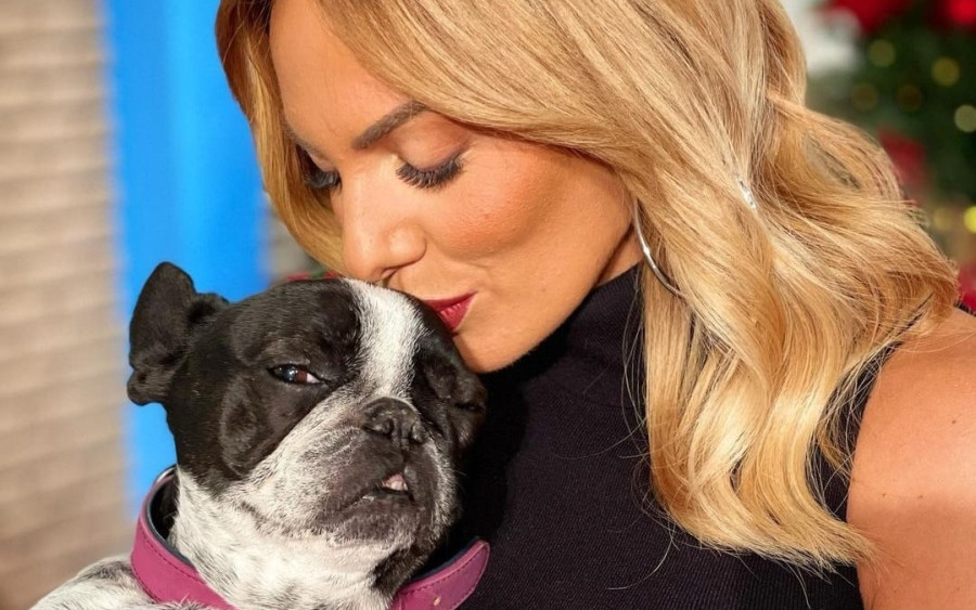 Απαρηγόρητη η Ιωάννα Μαλέσκου, έφυγε από τη ζωή η Balloo της