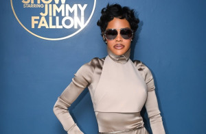 Teyana Taylor: Εμφανίστηκε σε αμερικανικό σόου με φόρεμα φτιαγμένο από ανακυκλωμένα εξαρτήματα πιάνου