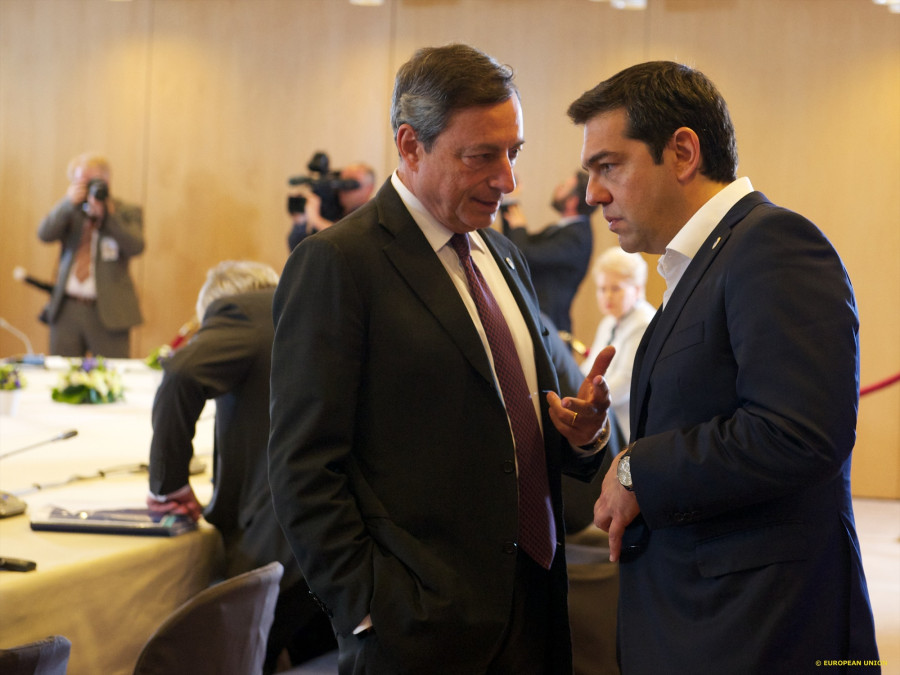 Στο χιλιοστό - 5ο επεισόδιο: Πόσο κοντά έφτασε η Ελλάδα στην έξοδο από το ευρώ το καλοκαίρι του 2015;
