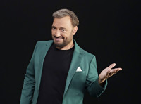 The Wall: Δύο μελλοντικοί μπατζανάκηδες ονειρεύονται ένα αξέχαστο ταξίδι στη Λατινική Αμερική!