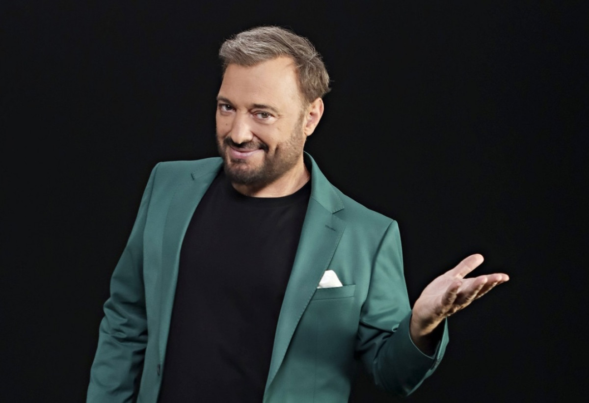 The Wall: Δύο αδέλφια στέκονται στον «Τοίχο» για καλό σκοπό