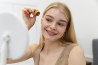 Αντιγήρανση: 3 συμβουλές για να επιλέξετε τη σωστή θεραπεία με ρετινόλη