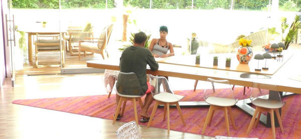 Big Brother Exclusive: Η Φένια δηλώνει ότι δέθηκε με Dada και Ζωή και ο Ντεντόπουλος... βραχυκύκλωσε!