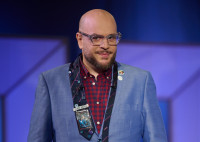 Φάνης Λαμπρόπουλος: Το μότο του είναι «ποτέ να μην δέχεσαι καλές κουβέντες, σε πάνε πίσω!»