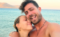 Ατρόμητος Fipster έδωσε το αμάξι του στην Καληφώνη να οδηγήσει και τρόλαρε ανελέητα