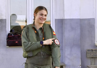 Πριγκίπισσα Λεονόρ: Και ιπτάμενη και ετοιμοπόλεμη και διάδοχος του θρόνου! Η πρώτη της πτήση με πολεμικό αεροσκάφος