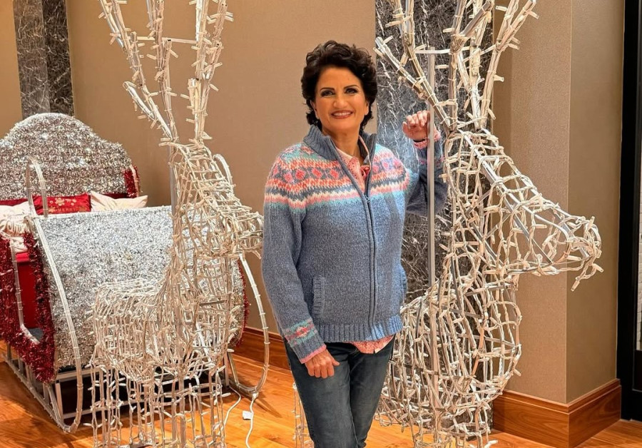 Άλκηστις Πρωτοψάλτη: Ταξίδεψε με τη μηχανή του χρόνου στο 1995 - Η ανέκδοτη φωτογραφία που ανέβασε με γνωστούς ηθοποιούς