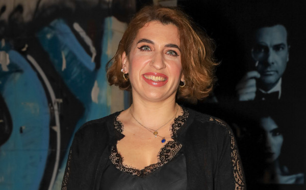Δανάη Λουκάκη: Το τρελό τρολάρισμα στη Μουμούρη για το μαλλί της και η επική αντίδραση