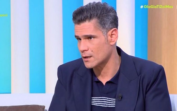 Ουγγαρέζος: «Είναι μέρος της ζωής μου το πένθος. Πάω στη θυρίδα που έχω μια μπιζουτιέρα της και μυρίζω τη μαμά μου»