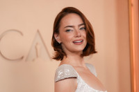 Το «Molten Bronze» είναι το απόλυτο χρώμα μαλλιών για την άνοιξη του 2026