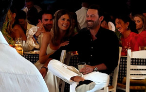 Αμαλία Κωστοπούλου: Το pre wedding είχε πιάτα, το εβραϊκό έθιμο Χορά και ζεϊμπέκικο της μαμάς Τζένης