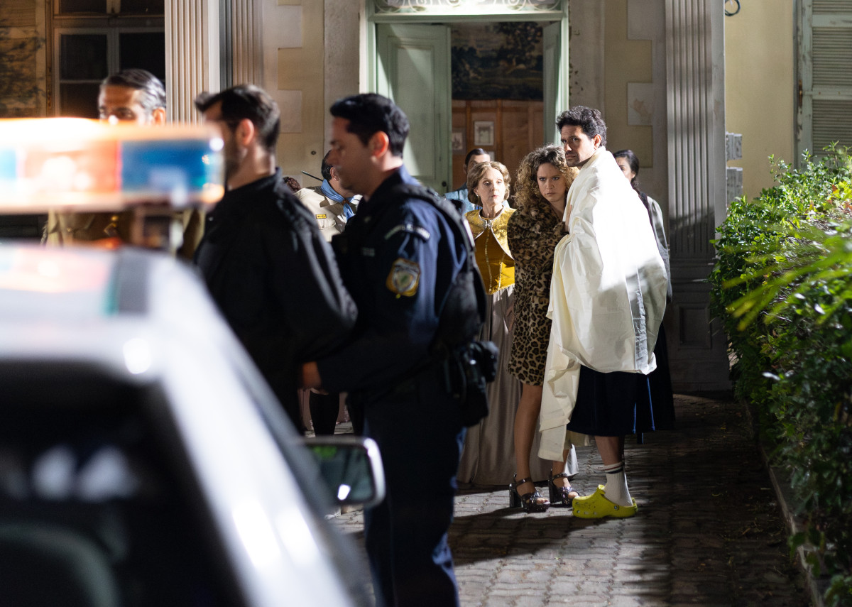 Τα Φαντάσματα: Στο σπίτι μπαίνουν κλέφτες και οι αόρατοι ένοικοι αναλαμβάνουν δράση