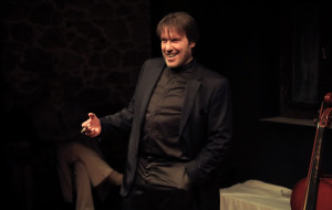 Στράτος Τζώρτζογλου: Έχρισε τον Λάκη Γαβαλά εκπρόσωπο Τύπου να μιλήσει για τη... «διακλαδωμένη» αγάπη του με τη Σοφία Μαριόλα