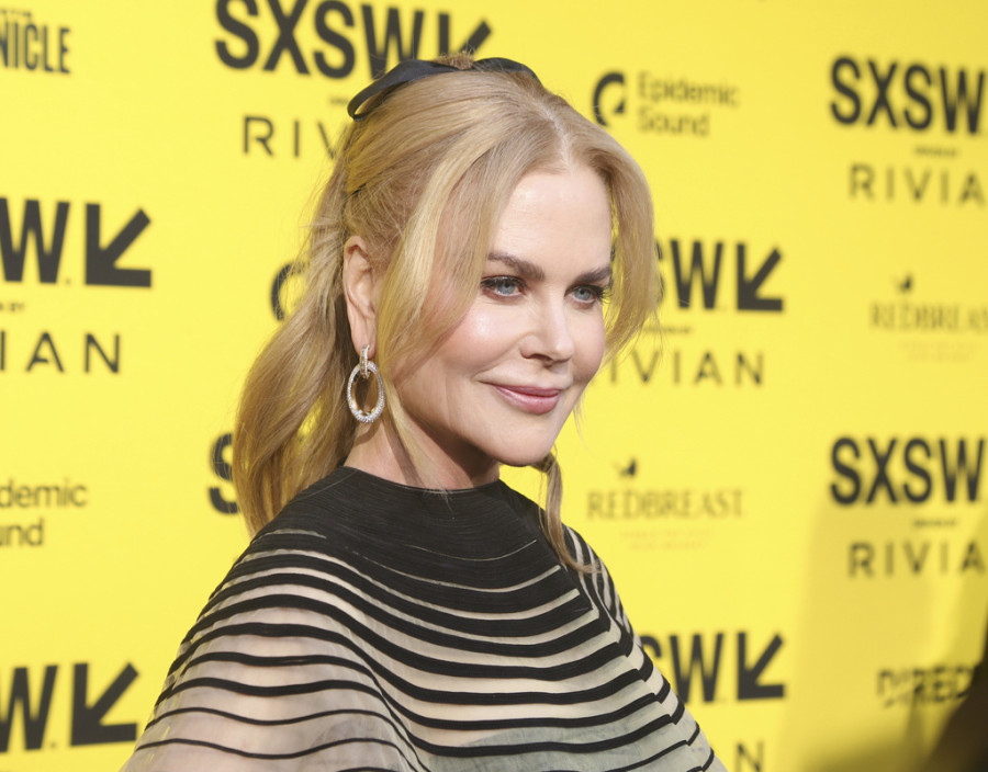 Divorce bangs: Η Nicole Kidman με το πιο iconic hair look στην Εβδομάδα Μόδας του Παρισιού μετά το διαζύγιο