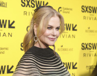 Divorce bangs: Η Nicole Kidman με το πιο iconic hair look στην Εβδομάδα Μόδας του Παρισιού μετά το διαζύγιο