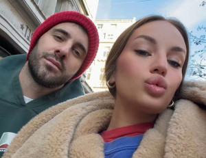 Γιώργος Λιβάνης: Ο επικός τρόπος που τρόλαρε την... κρυουλιάρα Ανδρομάχη και την κουμπάρα τους