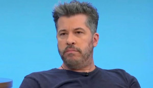 Χάρης Βαρθακούρης: To 2004 μάθαινε πιάνο στον Good Job Nicky και τώρα εκείνος στην κόρη του