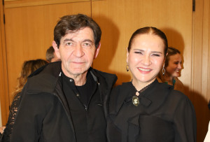 Μάλφα: Έκανε live από το Μπρύζ και το έκλεισε άρον άρον μόλις ο Σκιαδαρέσης πέταξε επική ατάκα για τα άλογα