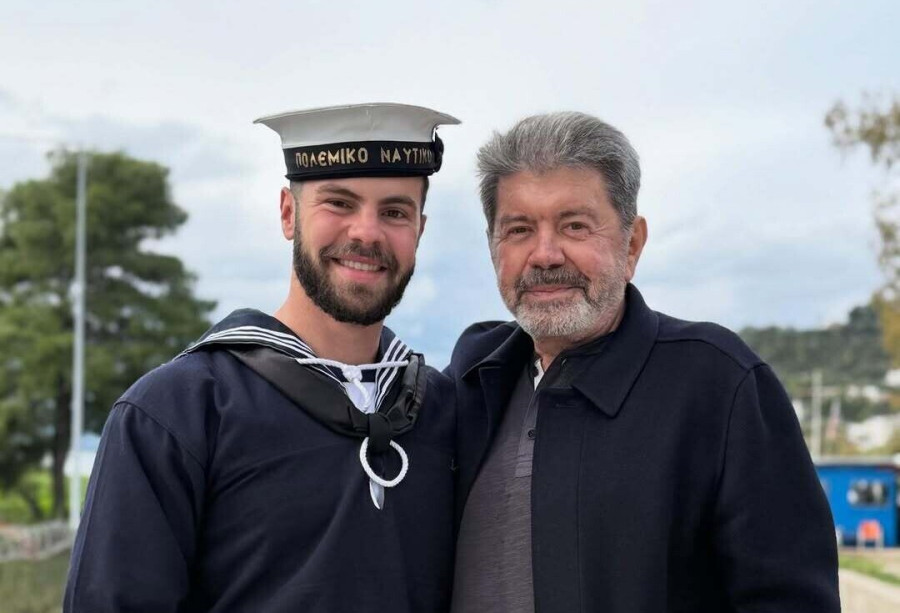 Άγγελος Λάτσιος: Οι νέες φωτογραφίες που ανέβασε από το Nαυτικό γεμάτος περηφάνια