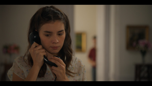 Porto Leone: Η Λένα αναρωτιέται αν πρέπει να μιλήσει ανοιχτά