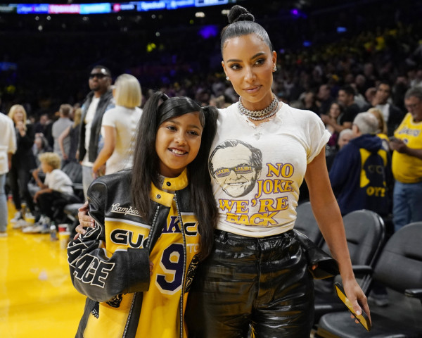 North West: Άνοιξε προφίλ στο Instagram και έτσι όπως το πάει οι followers της θα ξεπεράσουν τον πληθυσμό της Αθήνας