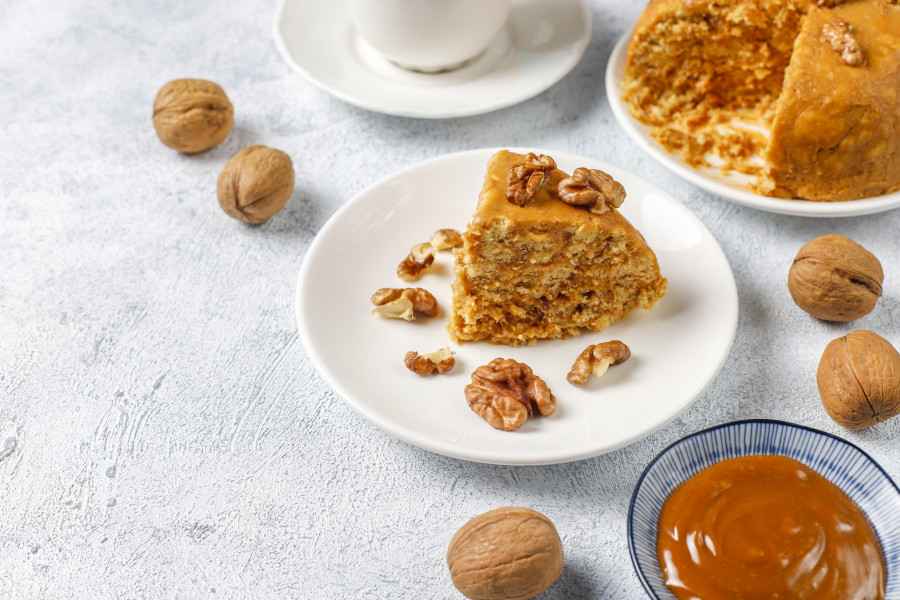 Νηστίσιμα γλυκά: Καρυδόπιτα αλάδωτη